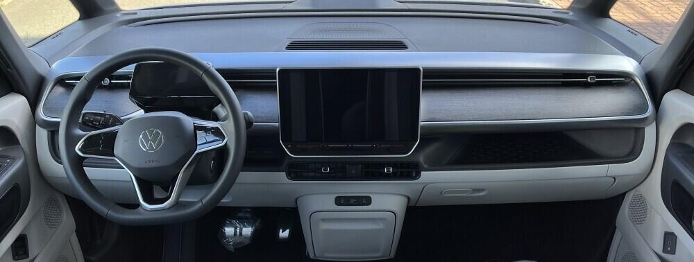 O121U02220_23.webp_Akční ID. Buzz Long Pro  86 kWh 210 kW