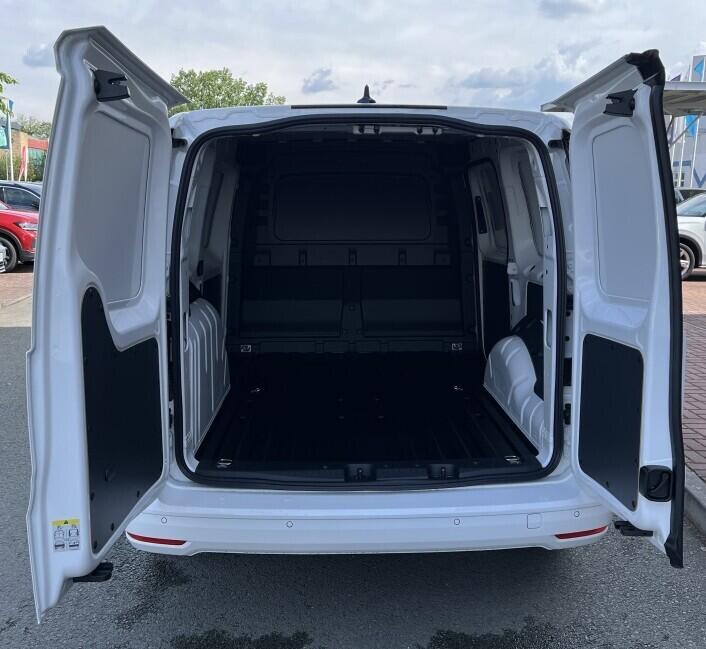 O121U02224_15.webp_Akční Caddy Cargo Maxi 2,0 TDI 75 kW