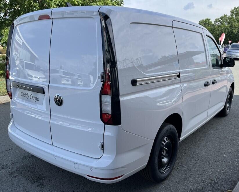 O121U02224_18.webp_Akční Caddy Cargo Maxi 2,0 TDI 75 kW