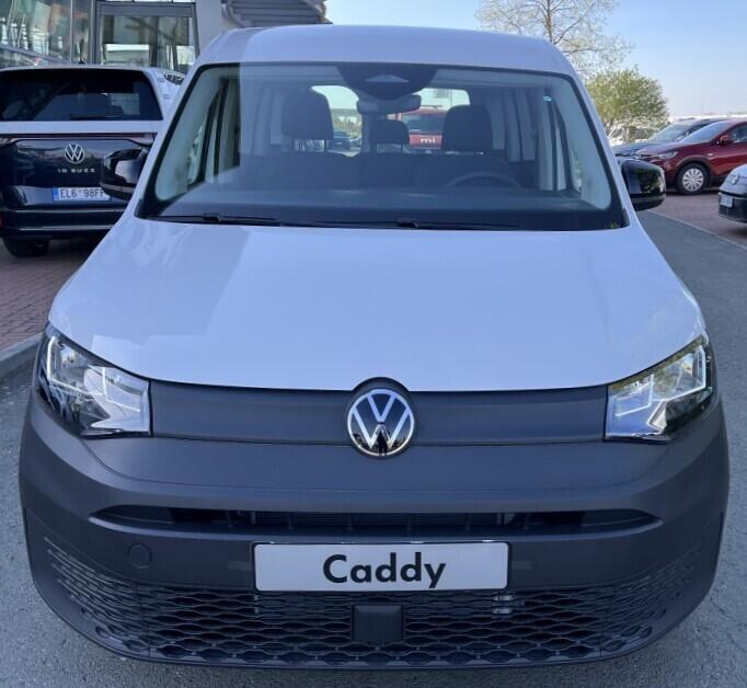 O121U02228_20.webp_Akční Caddy 2,0 TDI 75 kW