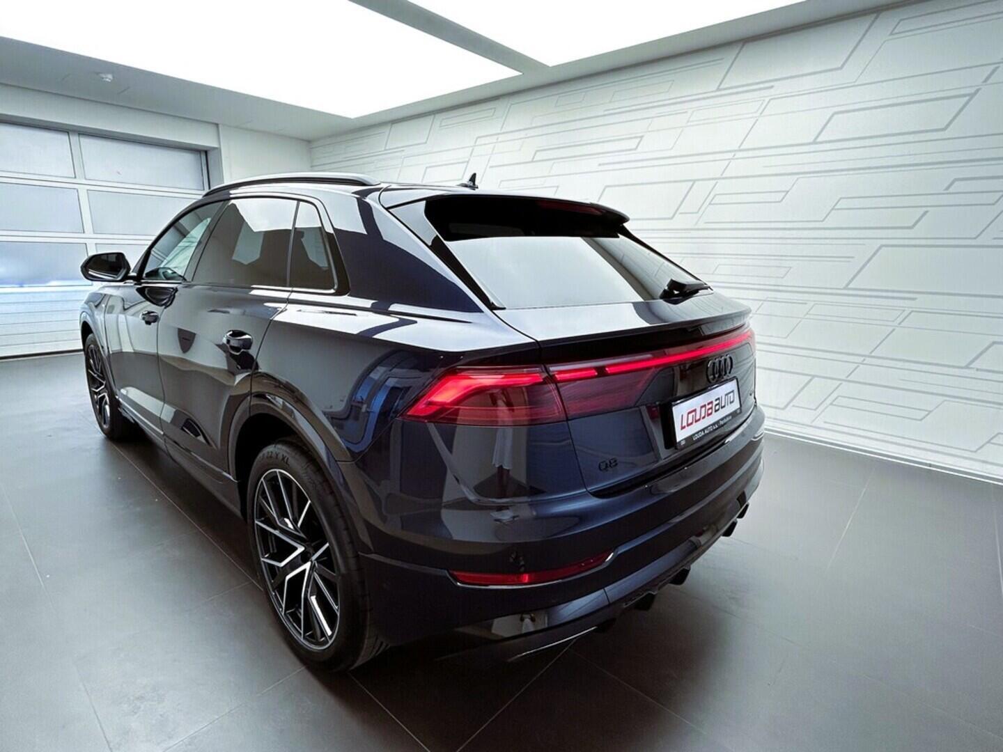 O131002400_13.webp_Q8 SUV  50 TDI quattro 210 kW