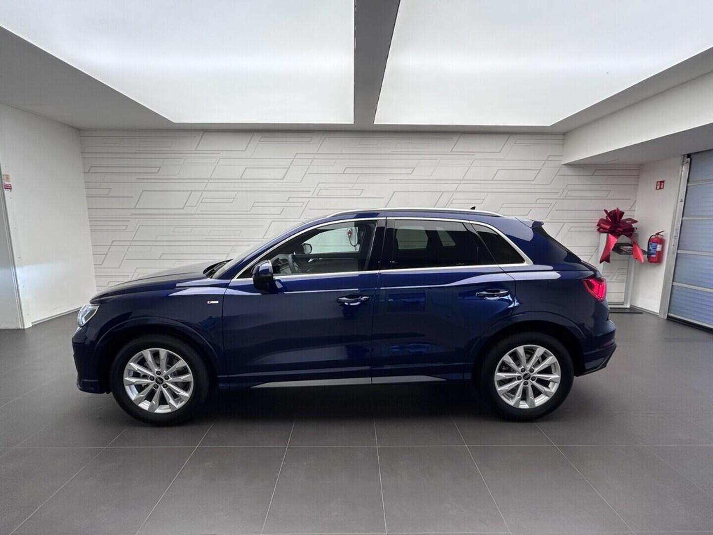 O131002406_12.webp_Q3 S line  35 TFSI 110 kW