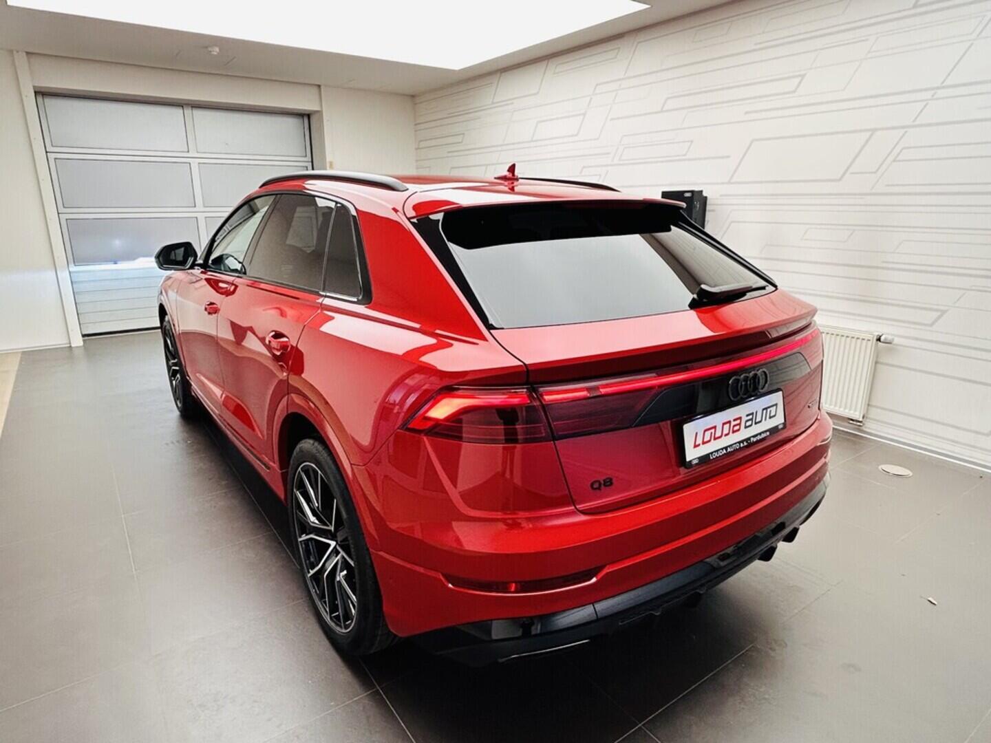 O131002418_13.webp_Q8 SUV  50 TDI quattro 210 kW