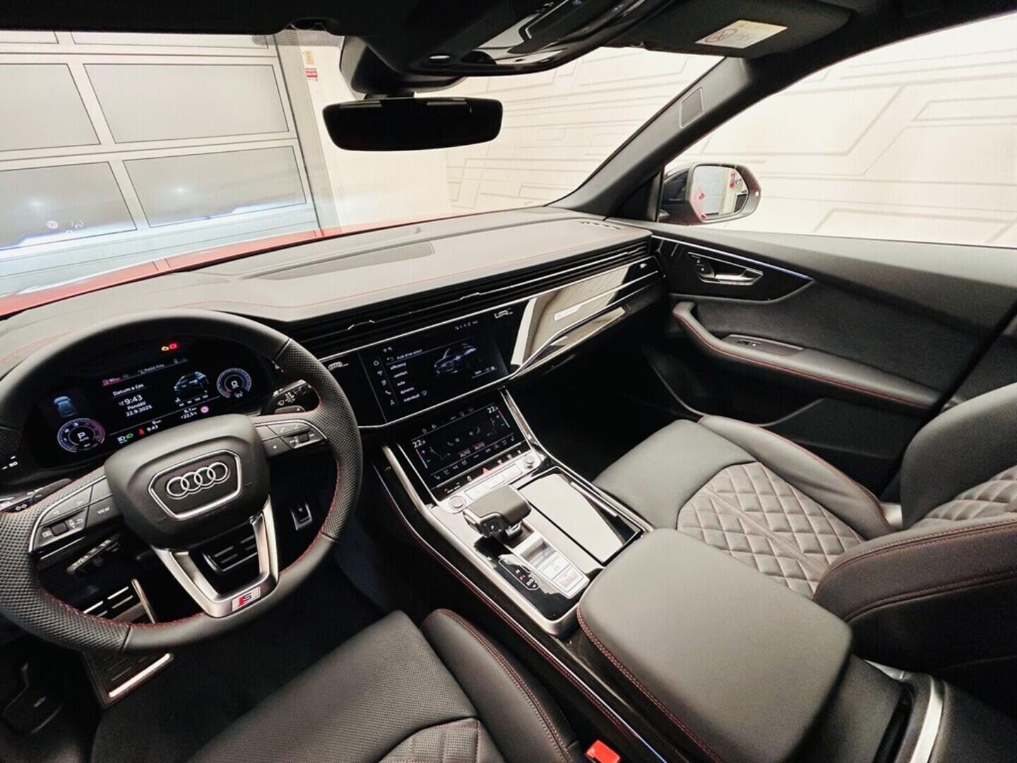 O131002418_21.webp_Q8 SUV  50 TDI quattro 210 kW