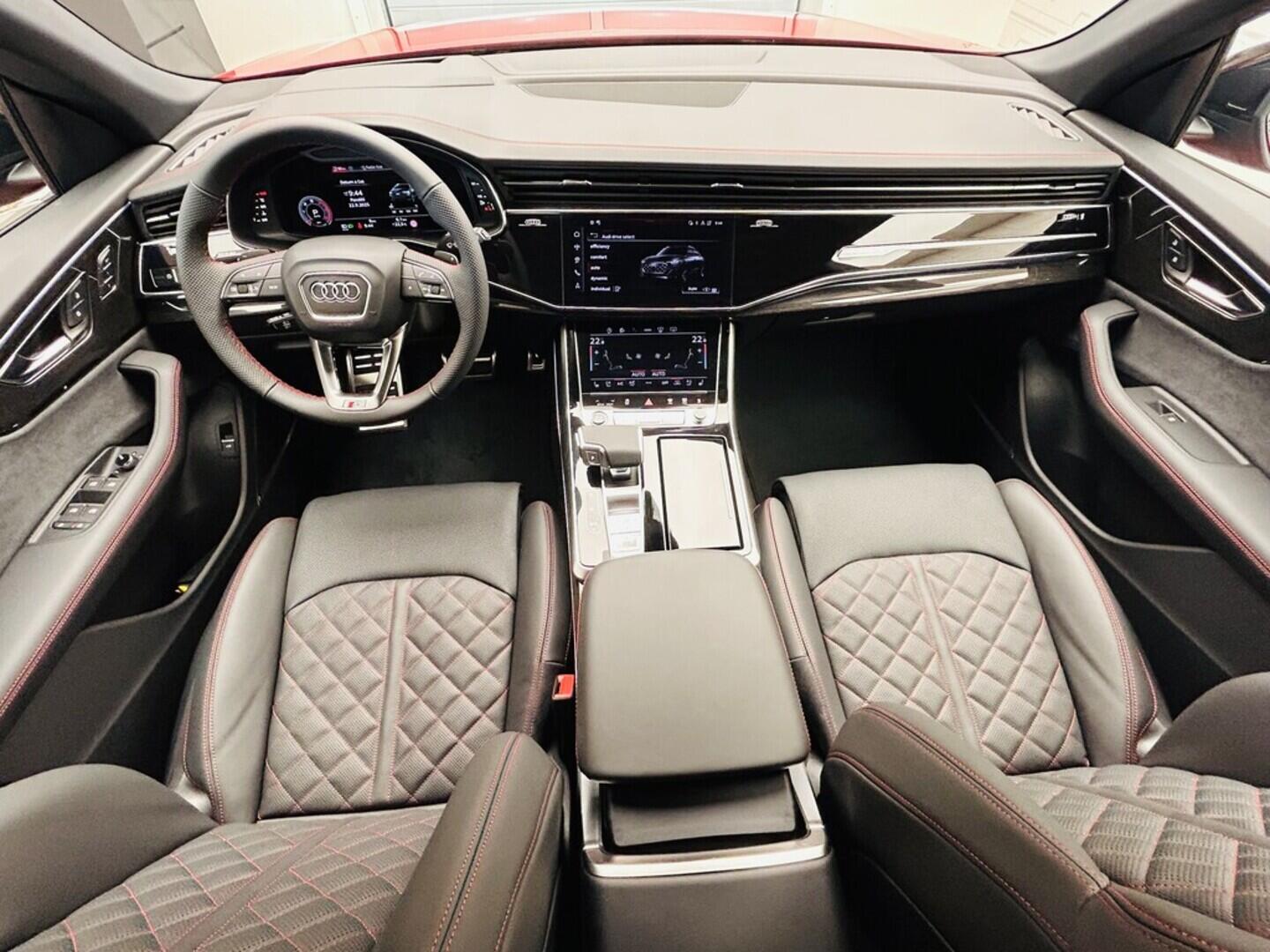 O131002418_22.webp_Q8 SUV  50 TDI quattro 210 kW