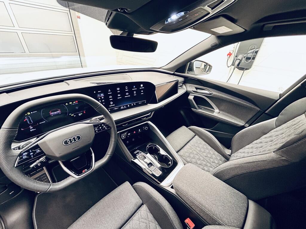 O131002448_20.webp_Q5 S-line 40 TDI quattro STR 150 kW