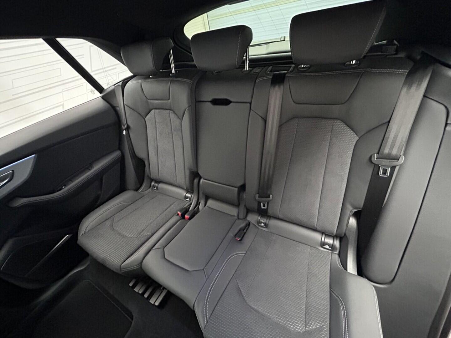 O131002457_28.webp_Q8 TDI quattro 210 kW