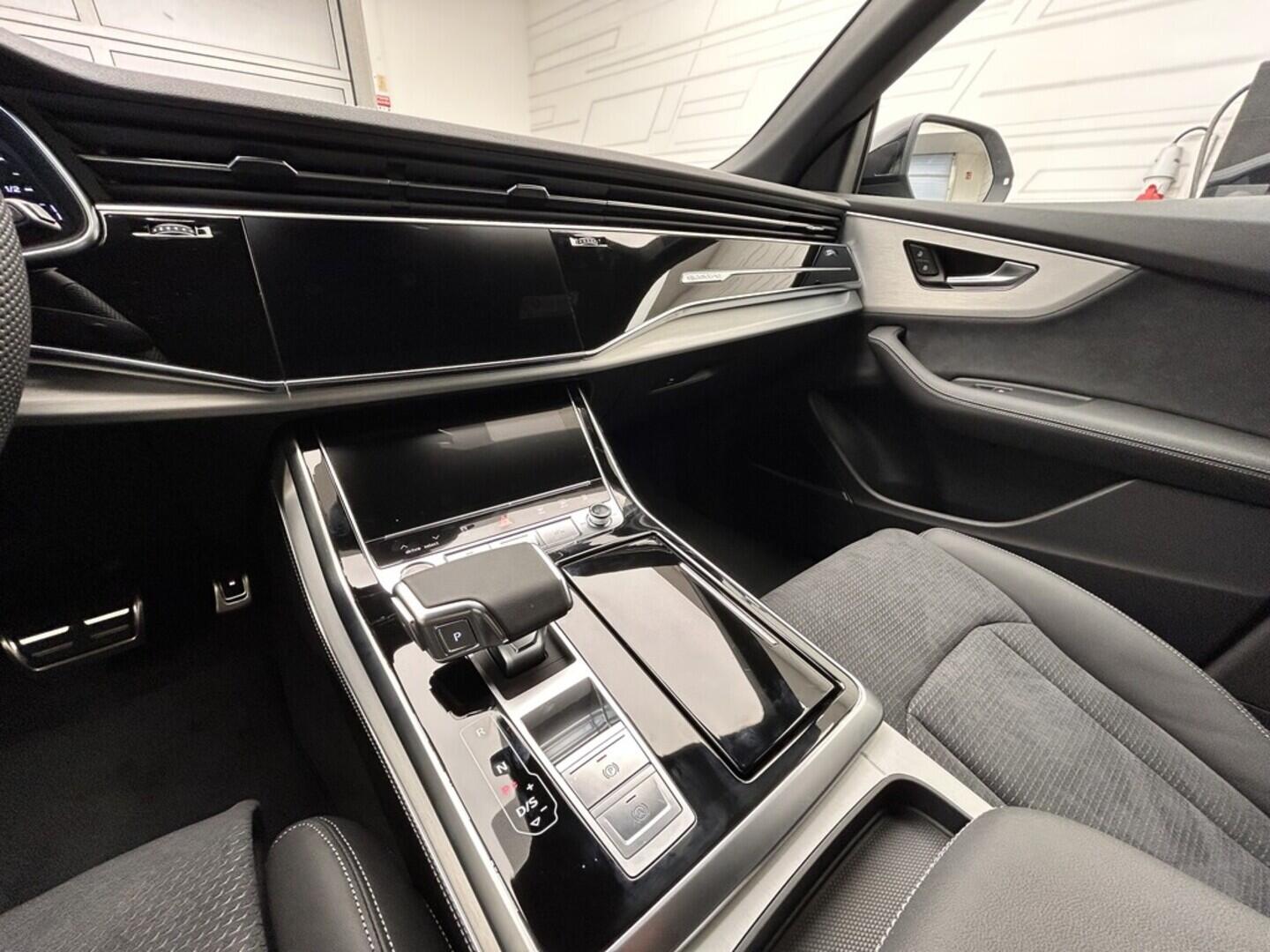 O131002458_20.webp_Q8 TDI quattro 210 kW