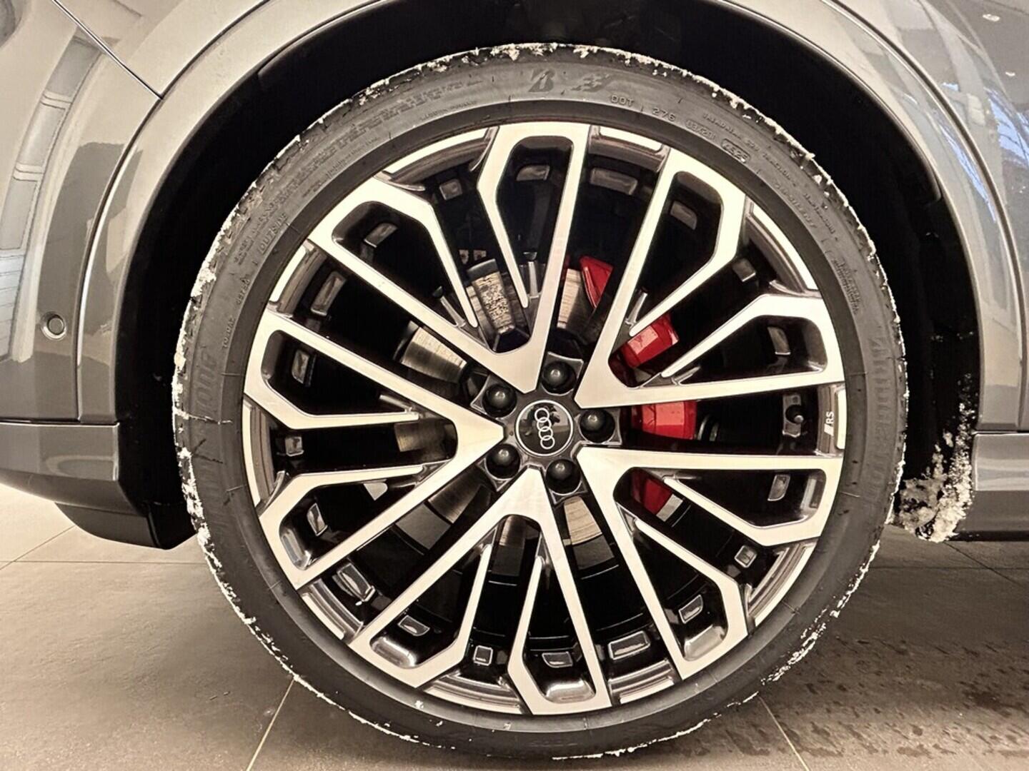 O131002459_18.webp_Q7 SUV S line TDI quattro 210 kW