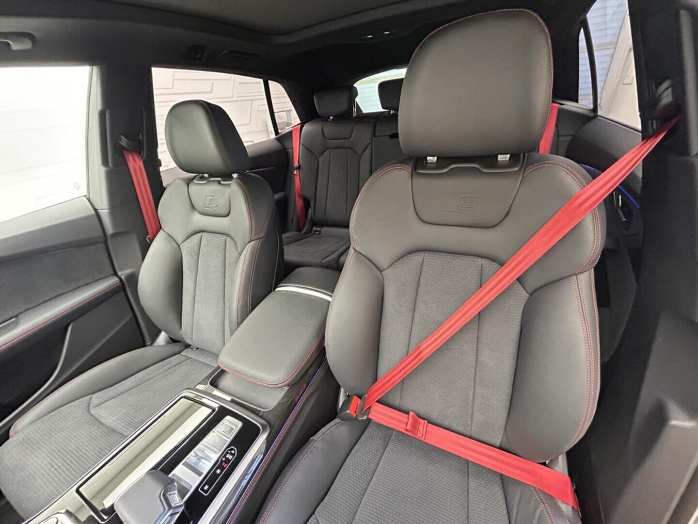 O131002460_19.webp_Q8 TDI quattro 210 kW