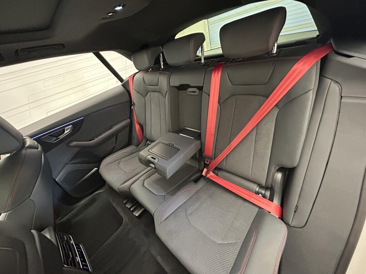 O131002460_27.webp_Q8 TDI quattro 210 kW