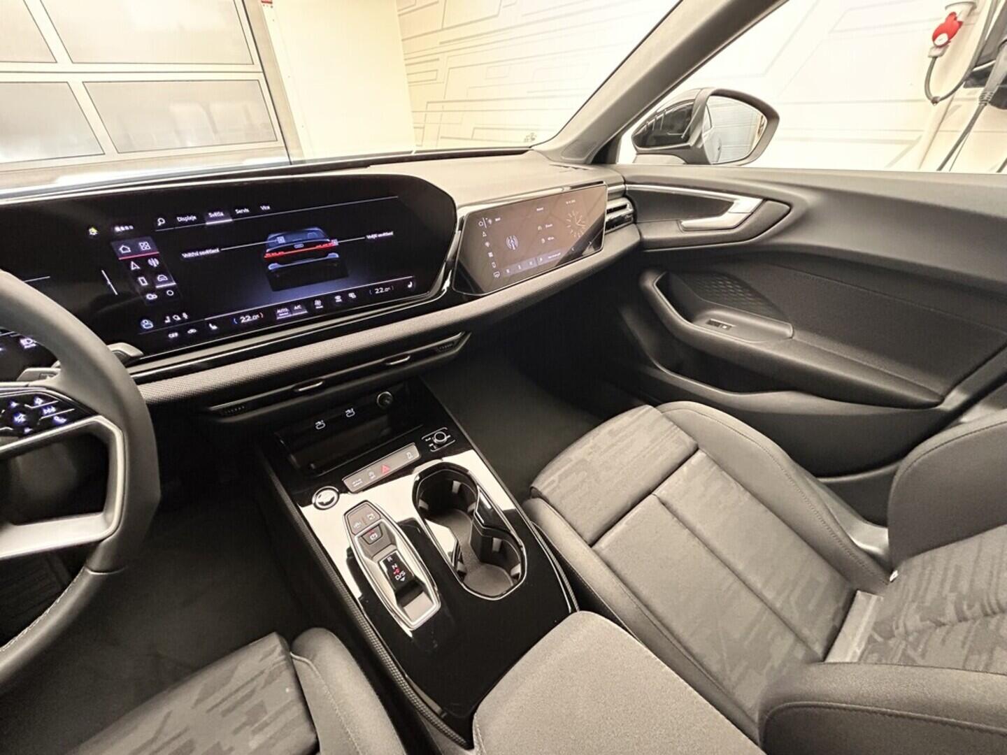 O131002487_20.webp_A5 Limuzína TFSI 110 kW