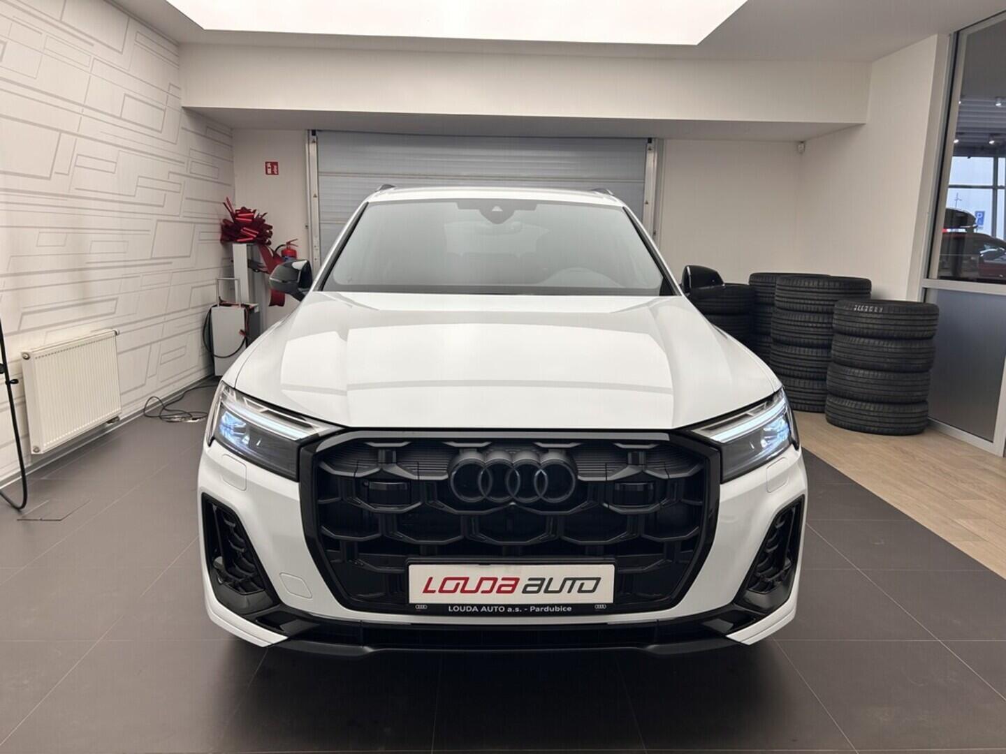 O131002495_11.webp_Q7 SUV S line TDI quattro 210 kW