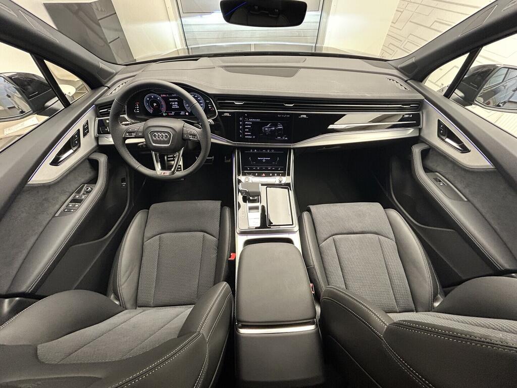 O131002519_21.webp_Q7 SUV S line TDI quattro 210 kW