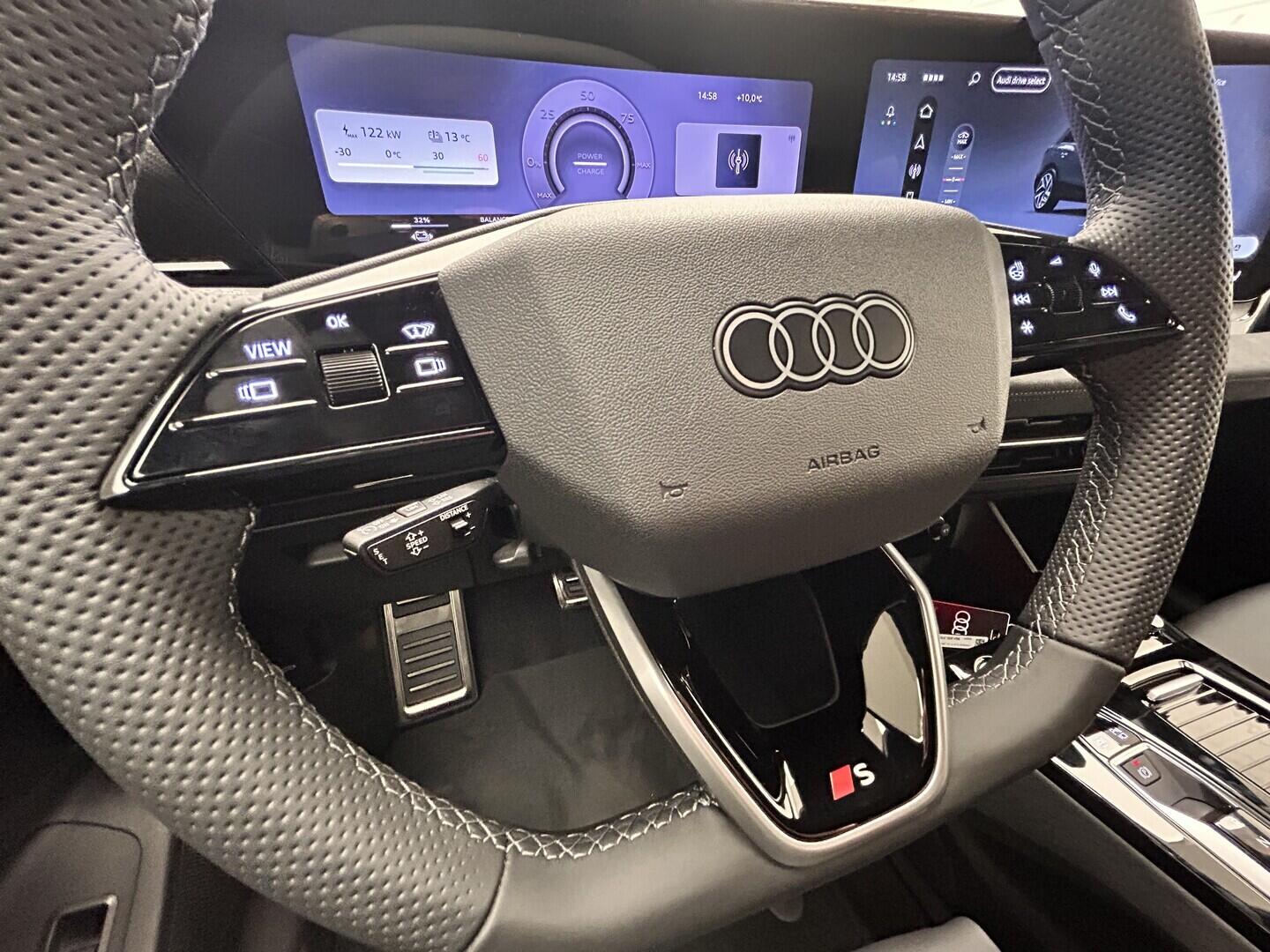 O131002523_22.webp_Q6 SUV e-tron   kW