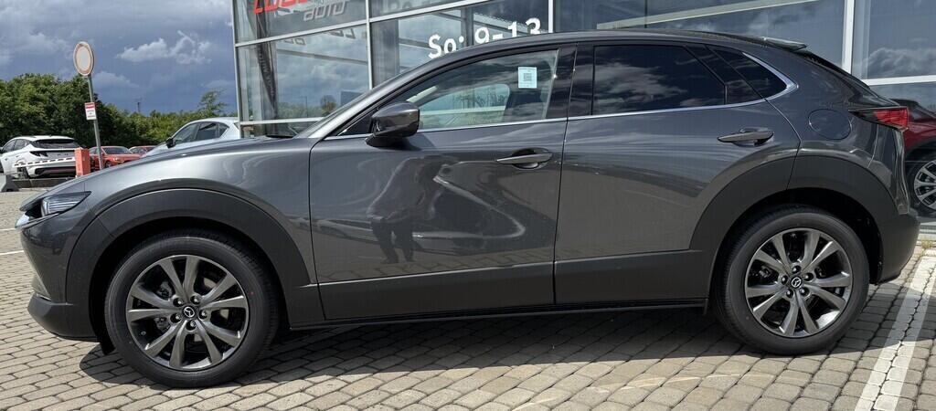 O171001283_11.webp_CX-30 Exclusive-Line 2,0 e-Skyactiv X186 137 kW