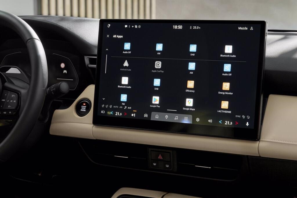 O171001316_18.webp_CX-5 AWD Homura PANO TLOP 2.5L e-SKYACTIV G 141 104 kW