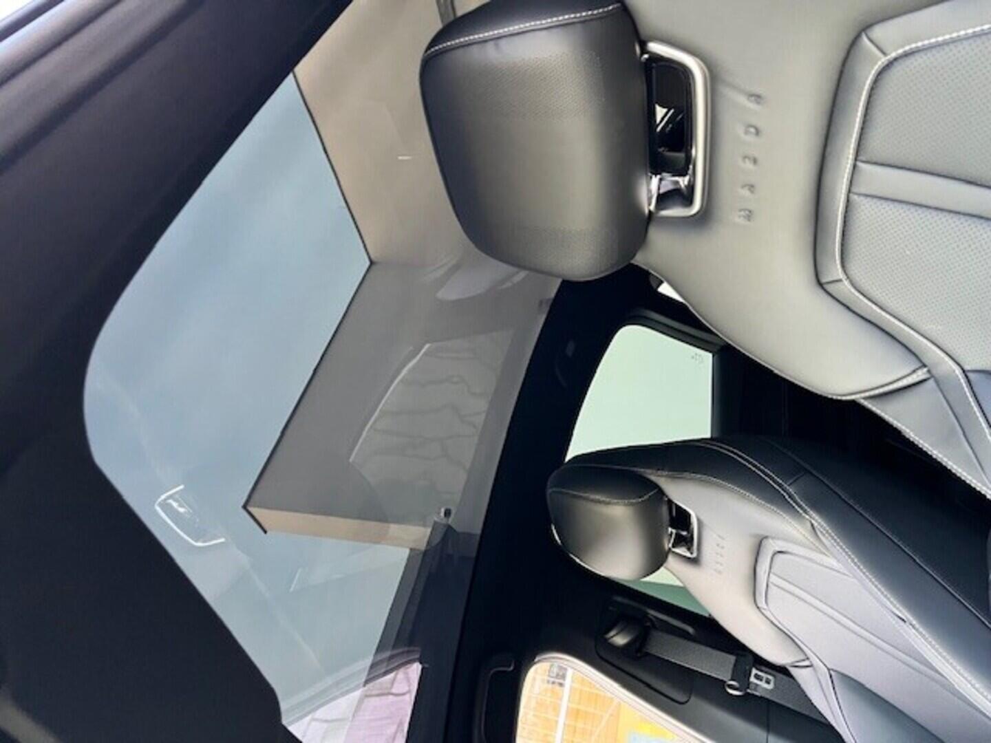 O171001344_17.webp_Mazda 6e Takumi EV 258ps Automatická