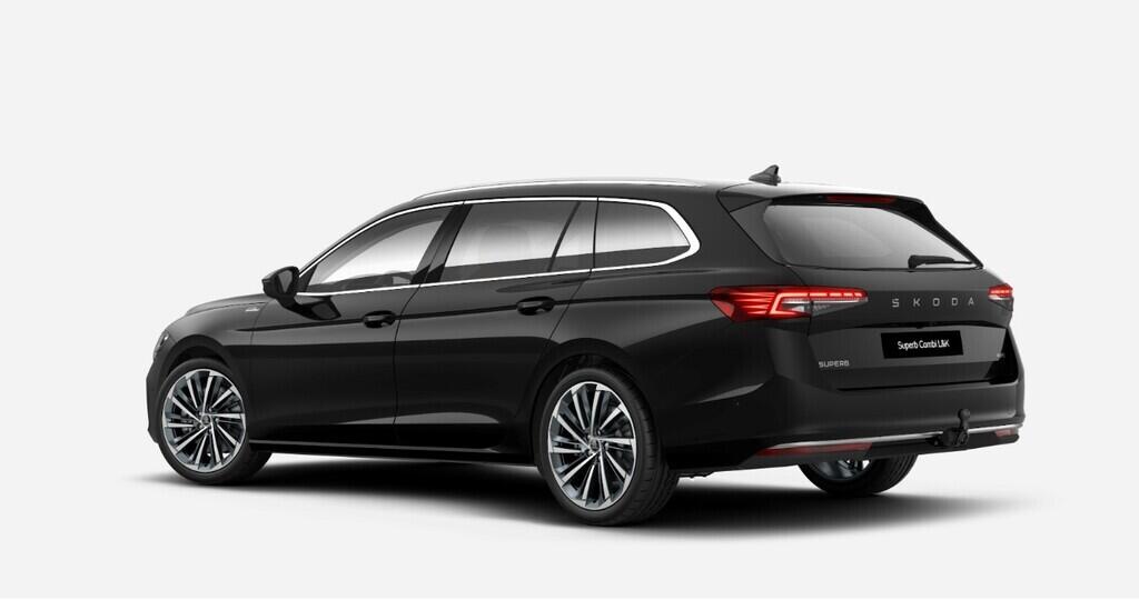 O211106565_11.webp_Superb Combi Laurin & Klement 2,0 TDI 142 kW 7° 4x4