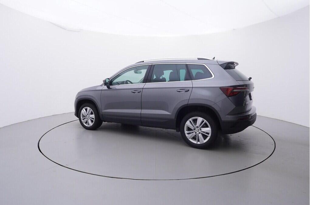 O211107581_12.webp_Karoq Top Selection 1.5 TSI 110 kW