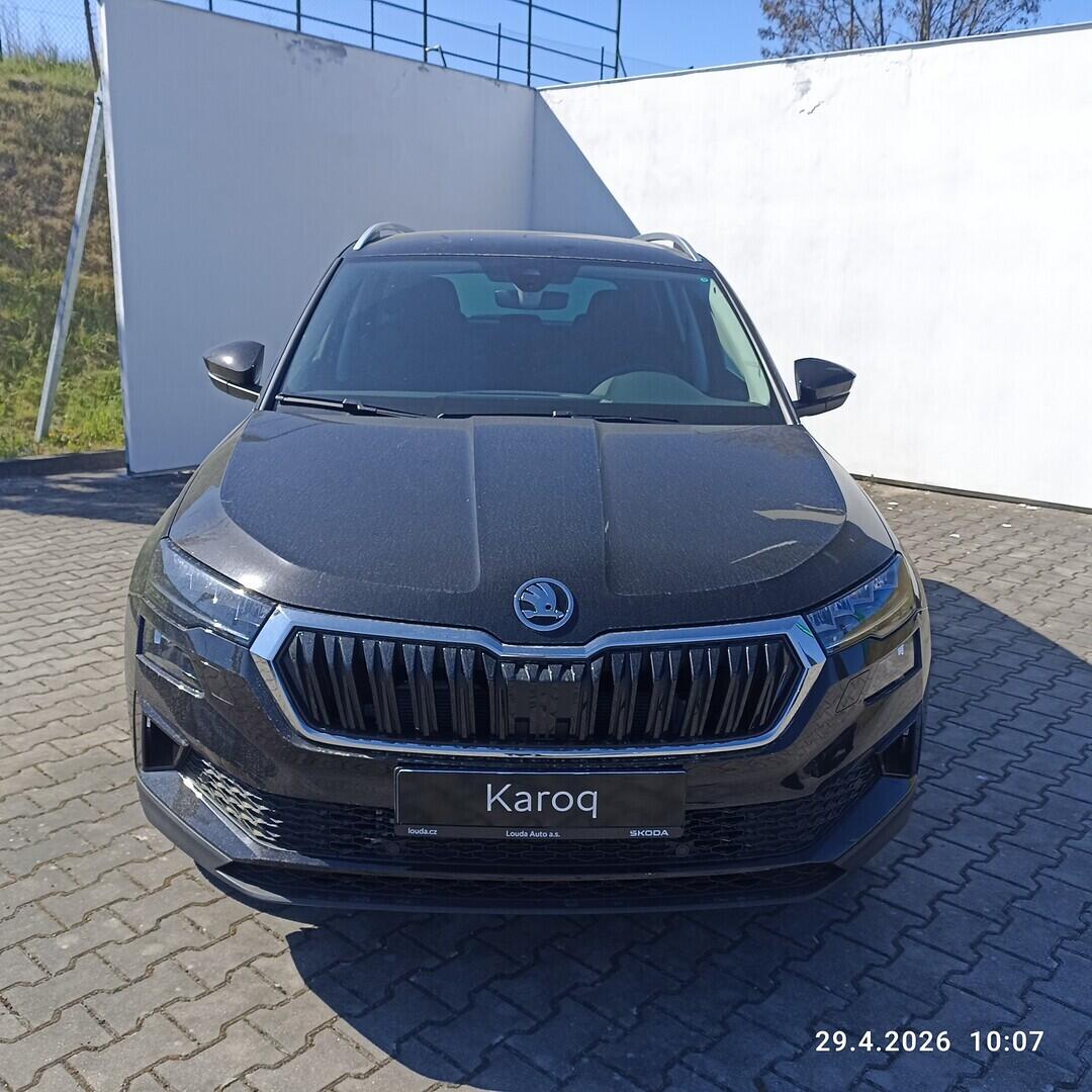 O211107725_11.webp_Karoq Top Selection 1.5 TSI 110 