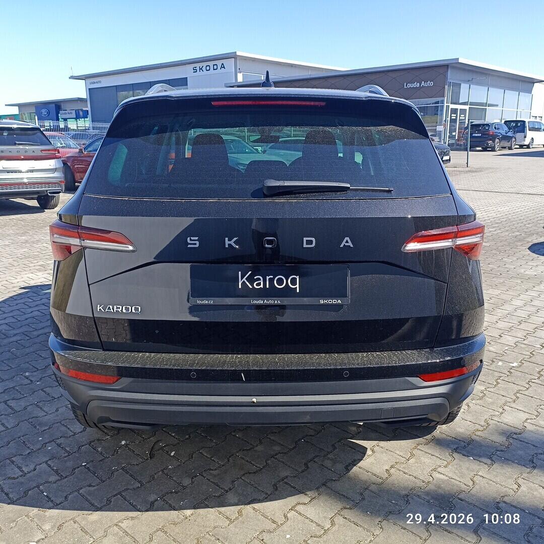 O211107725_14.webp_Karoq Top Selection 1.5 TSI 110 