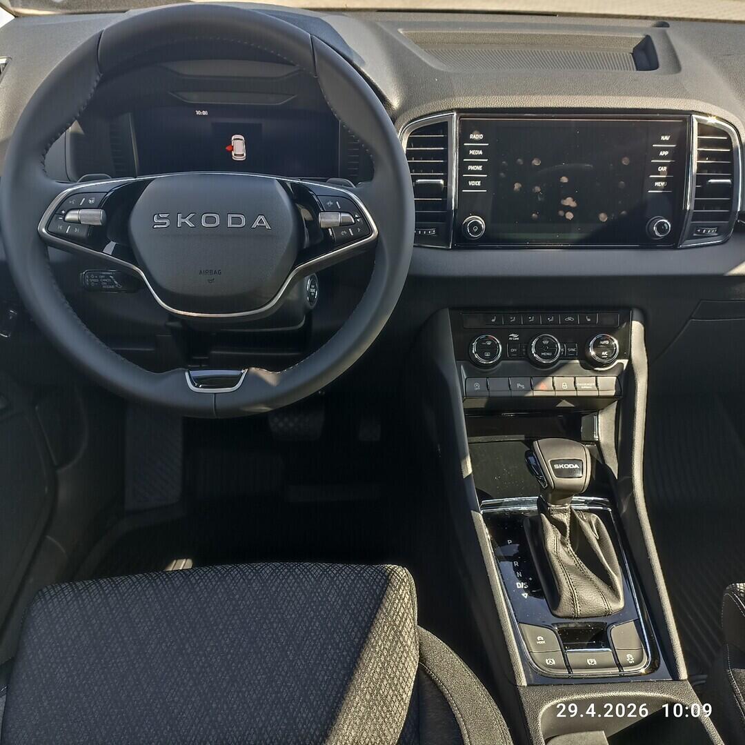 O211107725_18.webp_Karoq Top Selection 1.5 TSI 110 