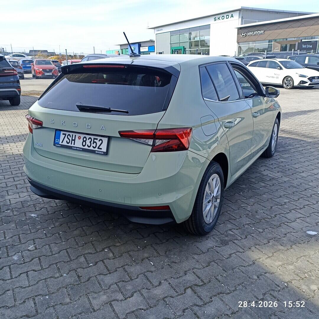 O211107731_15.webp_Fabia Top Selection 1,0 TSI 85 kW 6°