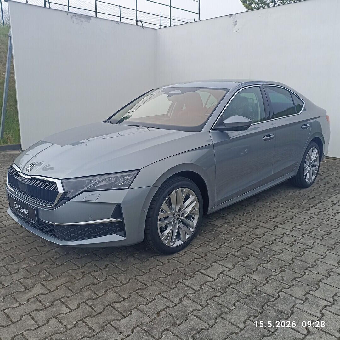 O211107748_10.webp_Octavia Exclusive Selection 2,0 TDI 110 kW 7°