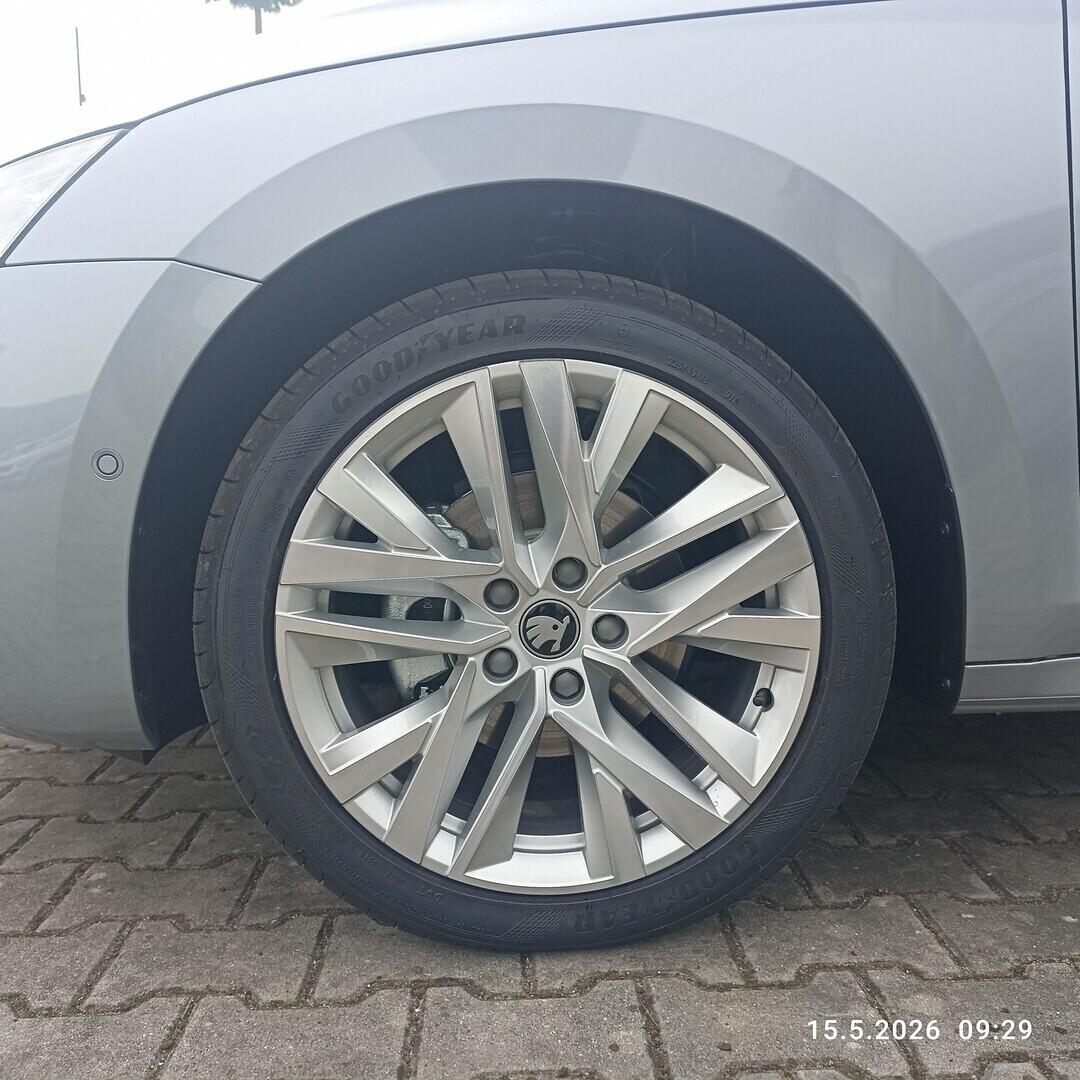 O211107748_17.webp_Octavia Exclusive Selection 2,0 TDI 110 kW 7°
