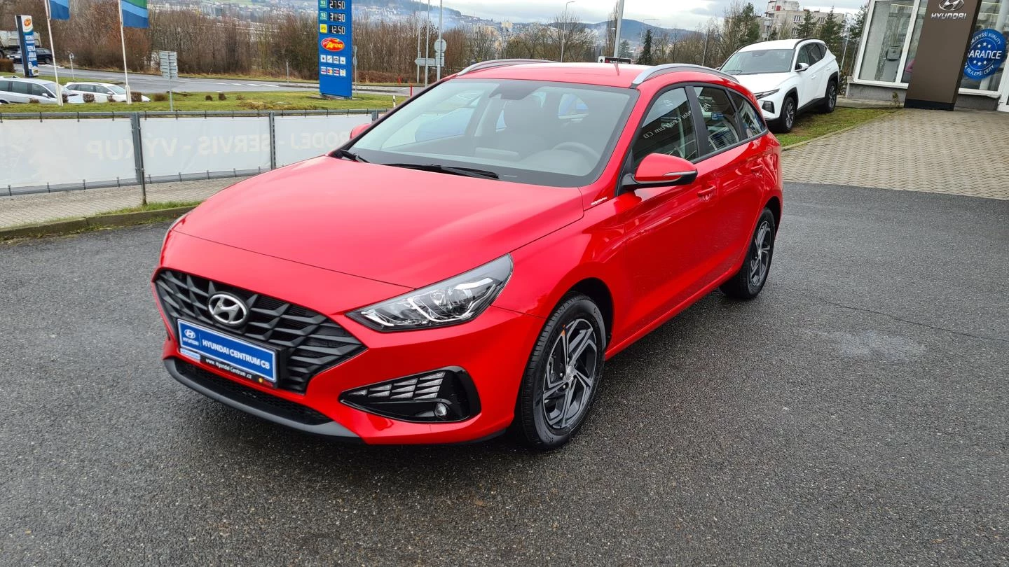 HYUNDAI i30 WG Family Comfort 1,0 T-GDI 88 kW · Louda Auto