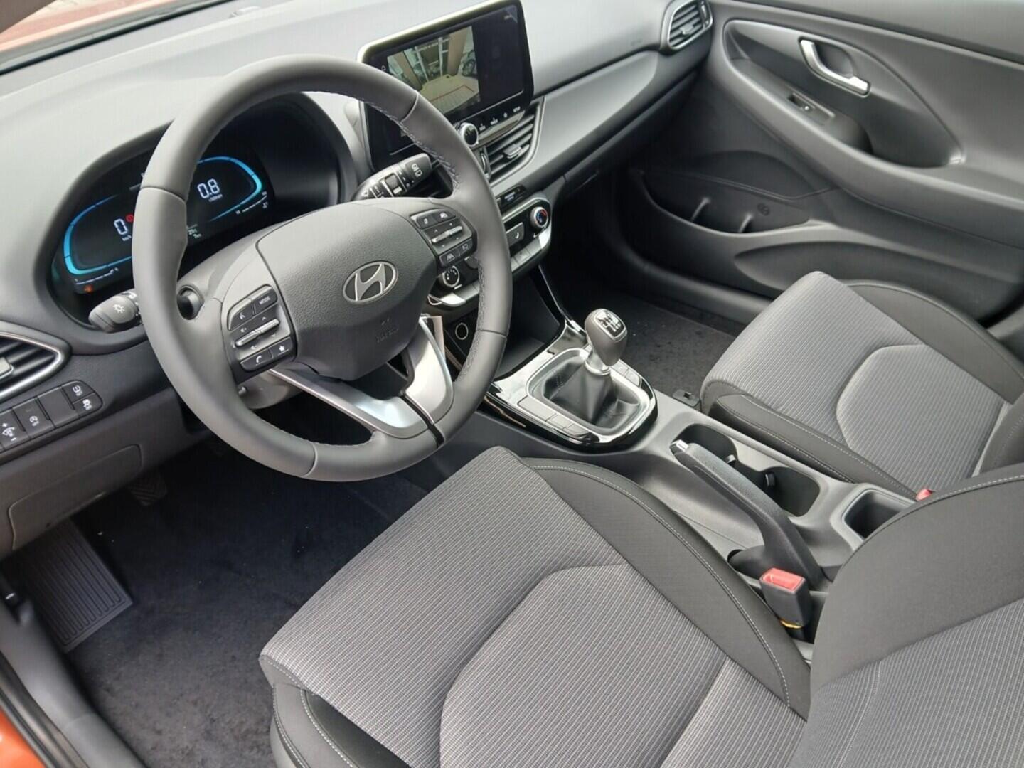 O241H03779_17.webp_i30 HB PD PE Comfort 1,5i 70 kW