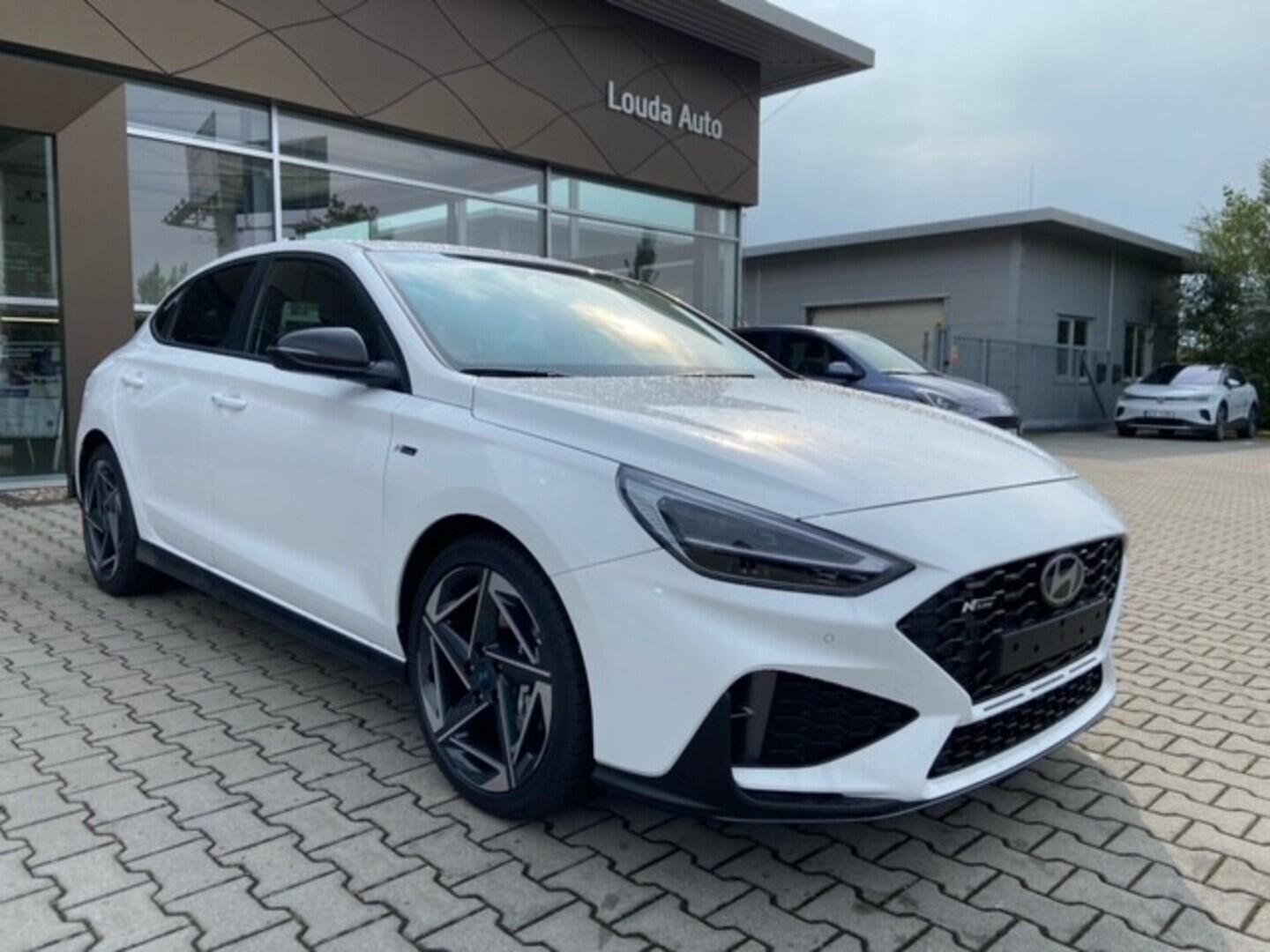 O241H03844_12.webp_i30 FB PD NLINE 1,5 T-GDI MHEV 103 kW