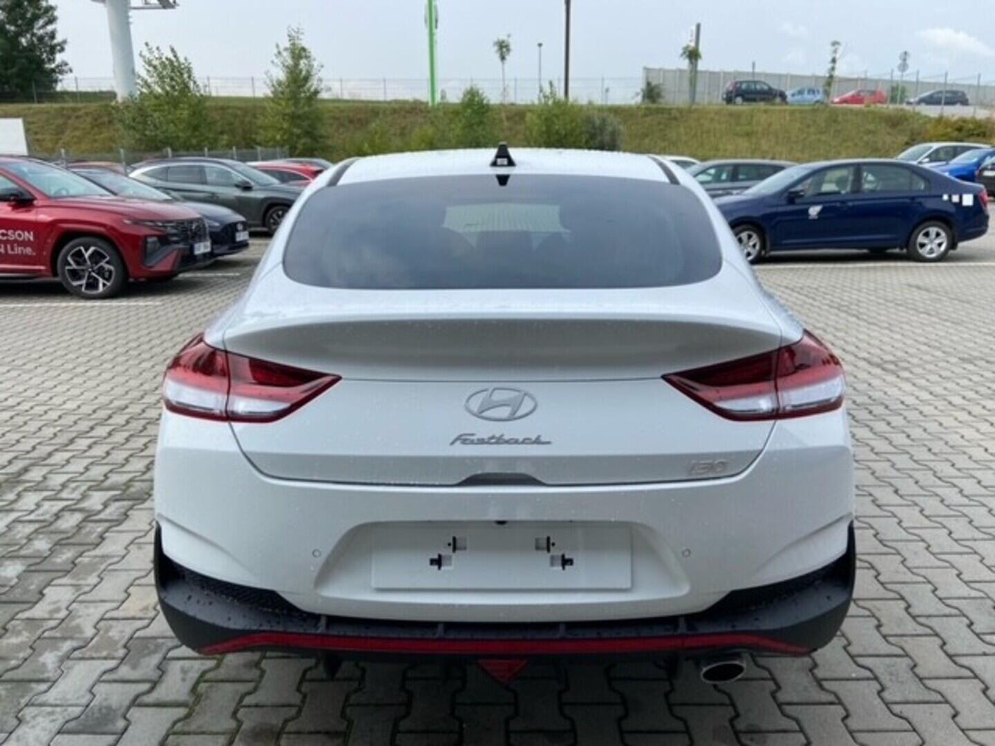 O241H03844_14.webp_i30 FB PD NLINE 1,5 T-GDI MHEV 103 kW