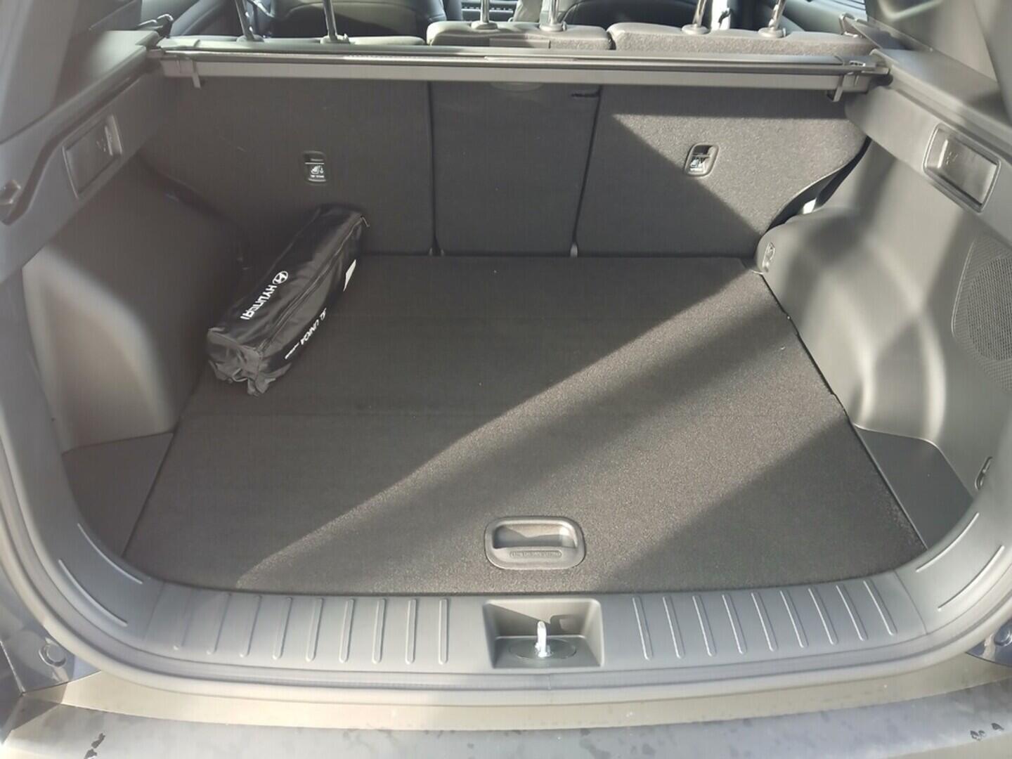 O241H03888_18.webp_TUCSON NX4 Premium 1,6 T-GDI 118 kW  