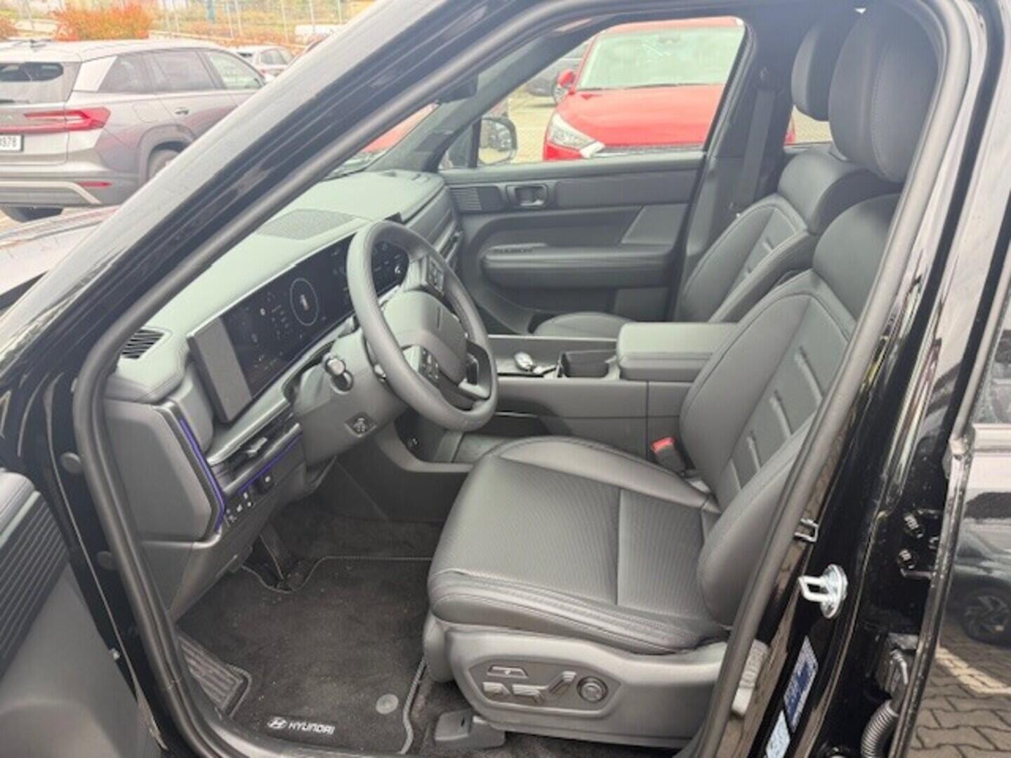 O241H03890_15.webp_SANTA FE PHEV MX5 Calligraphy 1,6 T-GDI PHEV 185 kW