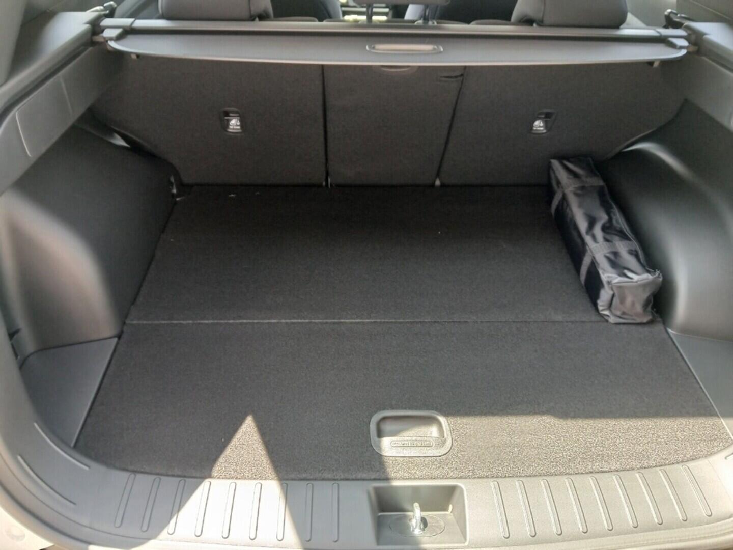 O241H03899_17.webp_TUCSON HEV NX4 Smart  1,6 T-GDI HEV 158 kW