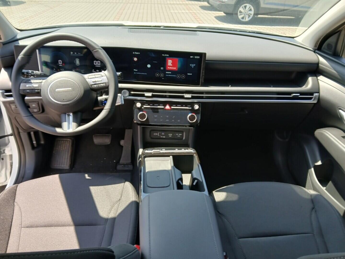 O241H03899_18.webp_TUCSON HEV NX4 Smart  1,6 T-GDI HEV 158 kW