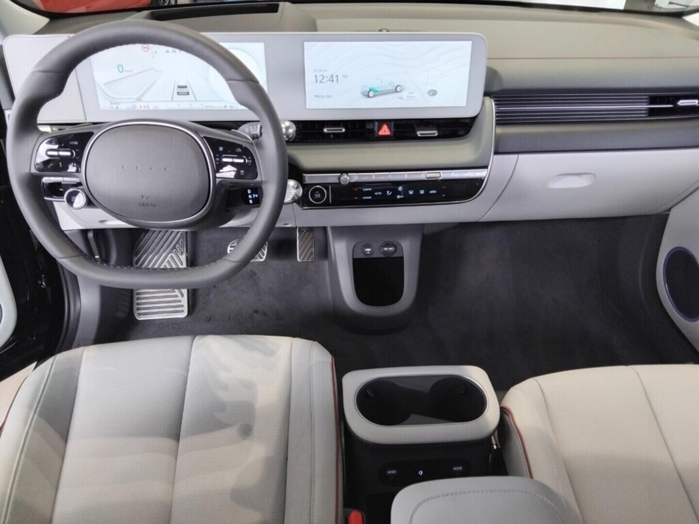 O241H03915_19.webp_IONIQ 5 MY23 STYLE PREMIUM POWER  77 kW