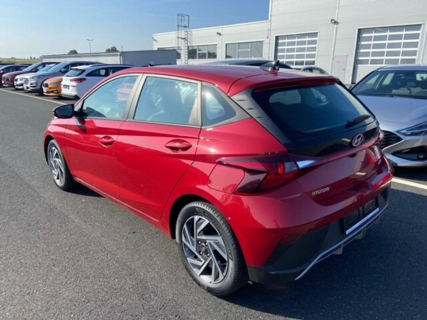 O241H03928_14.webp_i20 BC3 GO! 1,2i 58 kW