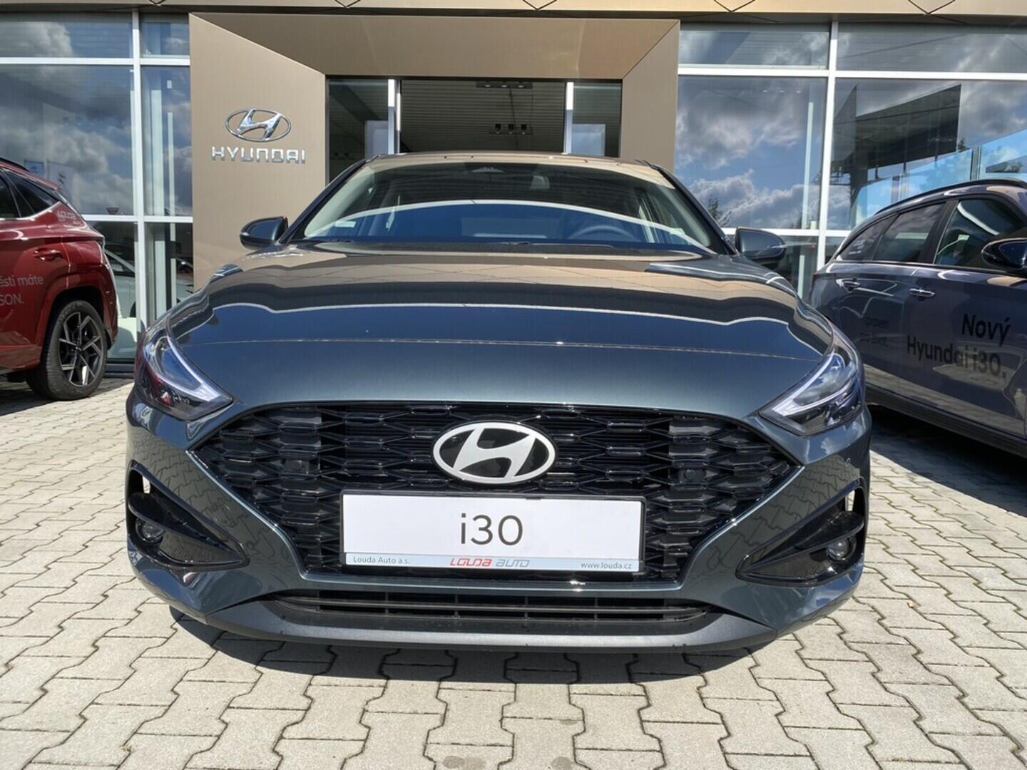 O241H03932_12.webp_i30 HB PD PE Comfort 1,5i 70 kW