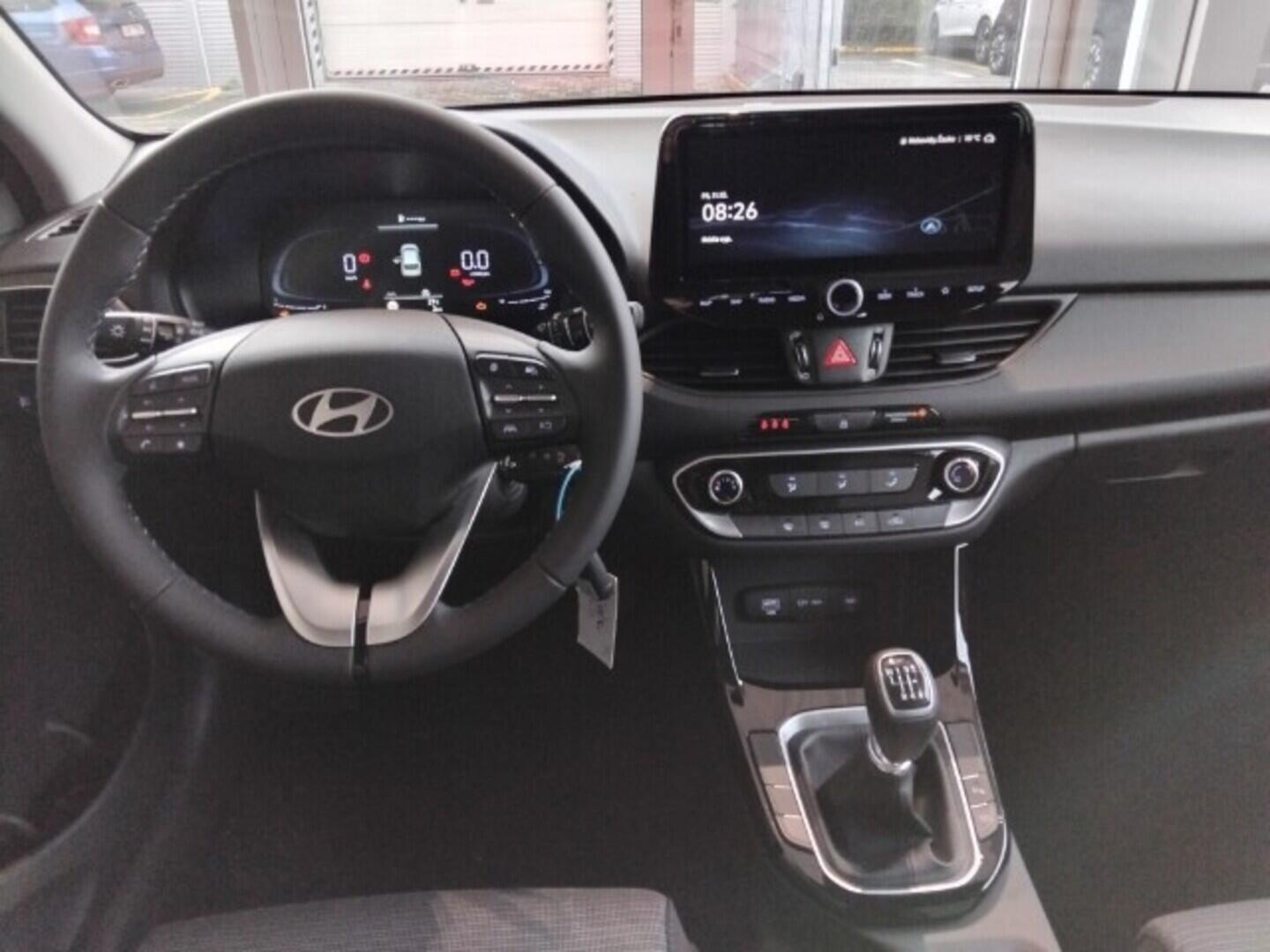 O241H03932_19.webp_i30 HB PD PE Comfort 1,5i 70 kW