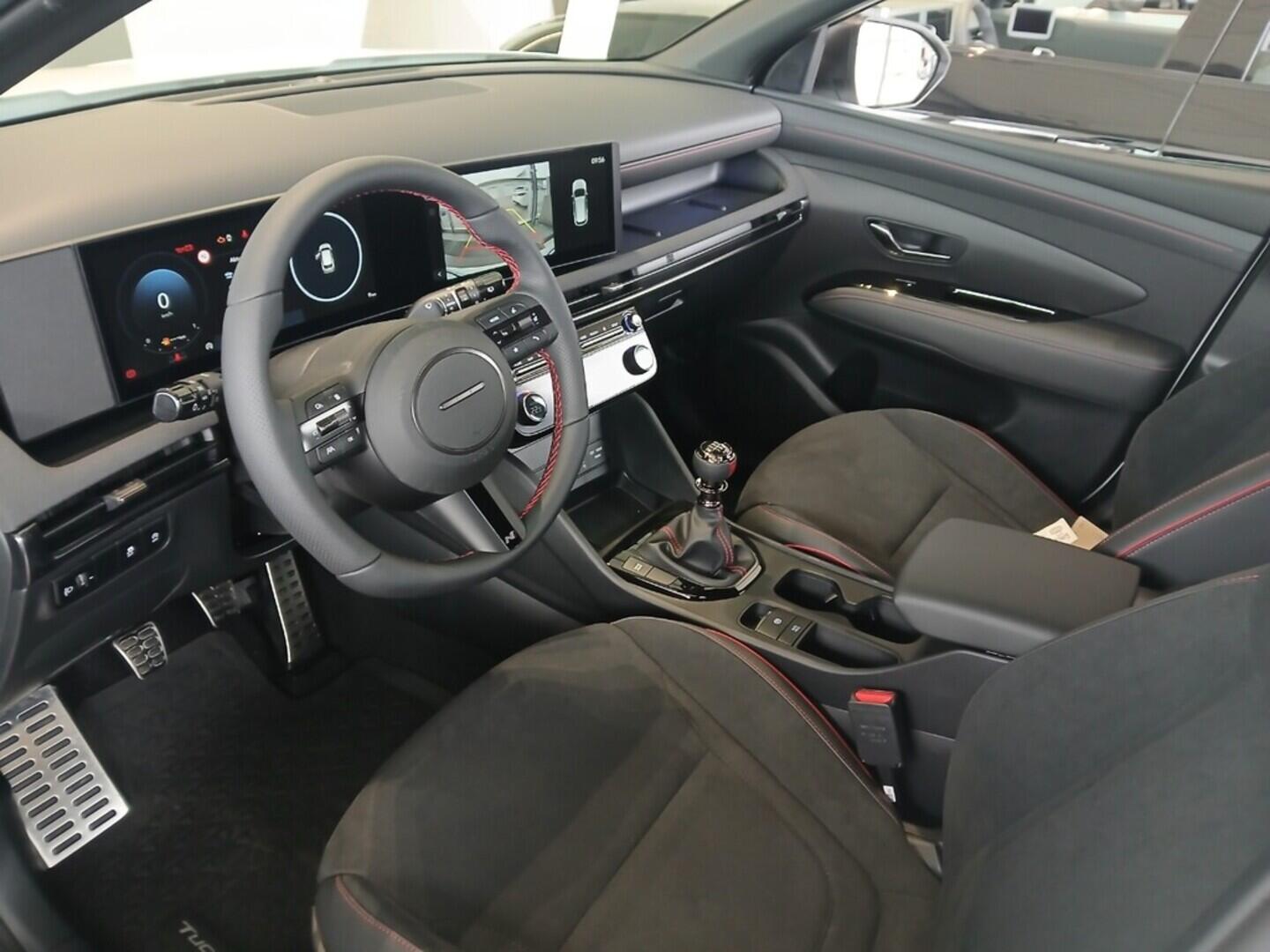 O241H03934_16.webp_TUCSON NX4 N Line 1,6 T-GDI 118 kW