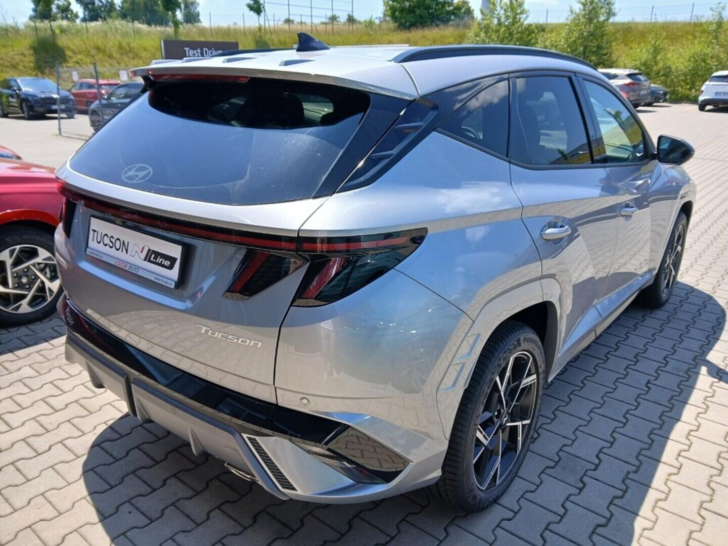 O241H03936_13.webp_TUCSON NX4 N Line 1,6 T-GDI 118 kW