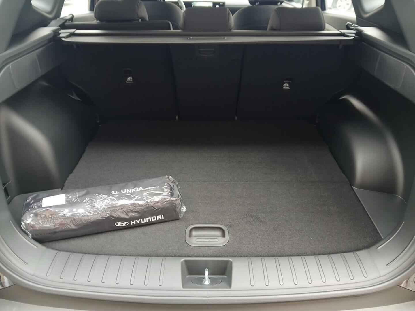 O241H03938_16.webp_TUCSON MY25 Comfort 1,6 T-GDI 118 kW 6 M 1,6 T-GDI 118 kW