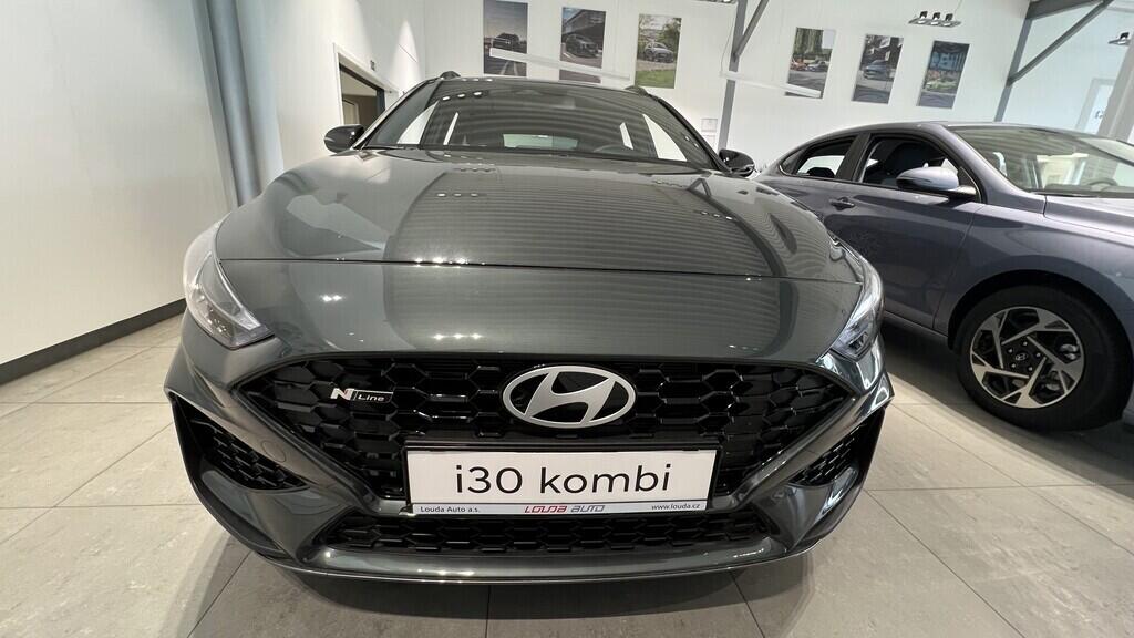 O241H03940_12.webp_i30 WG PD PE N Line 1,5i 70 kW