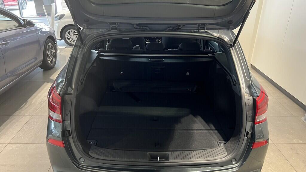 O241H03940_17.webp_i30 WG PD PE N Line 1,5i 70 kW