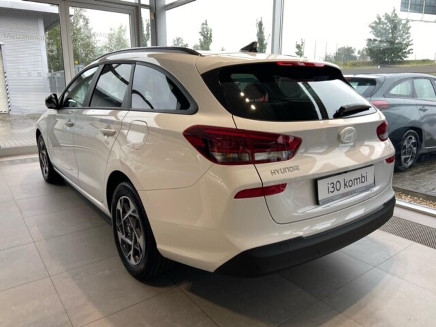 O241H03961_14.webp_i30 WG MY25 GO 1,5i MT 1,5i 70 kW  