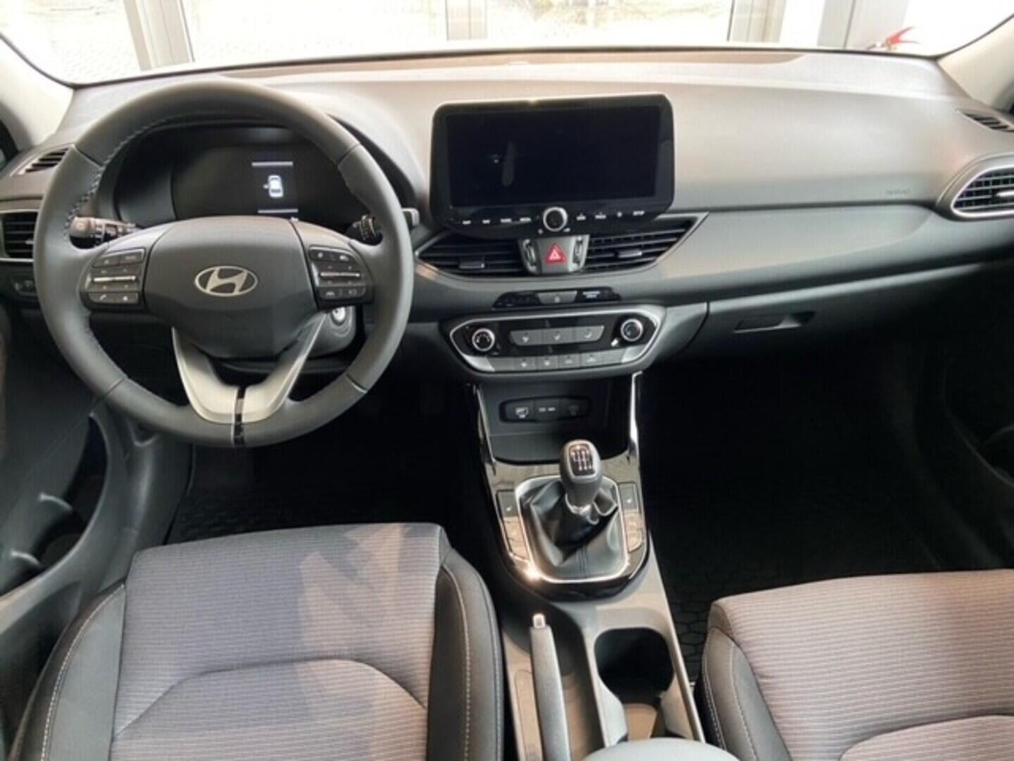 O241H03961_16.webp_i30 WG MY25 GO 1,5i MT 1,5i 70 kW  