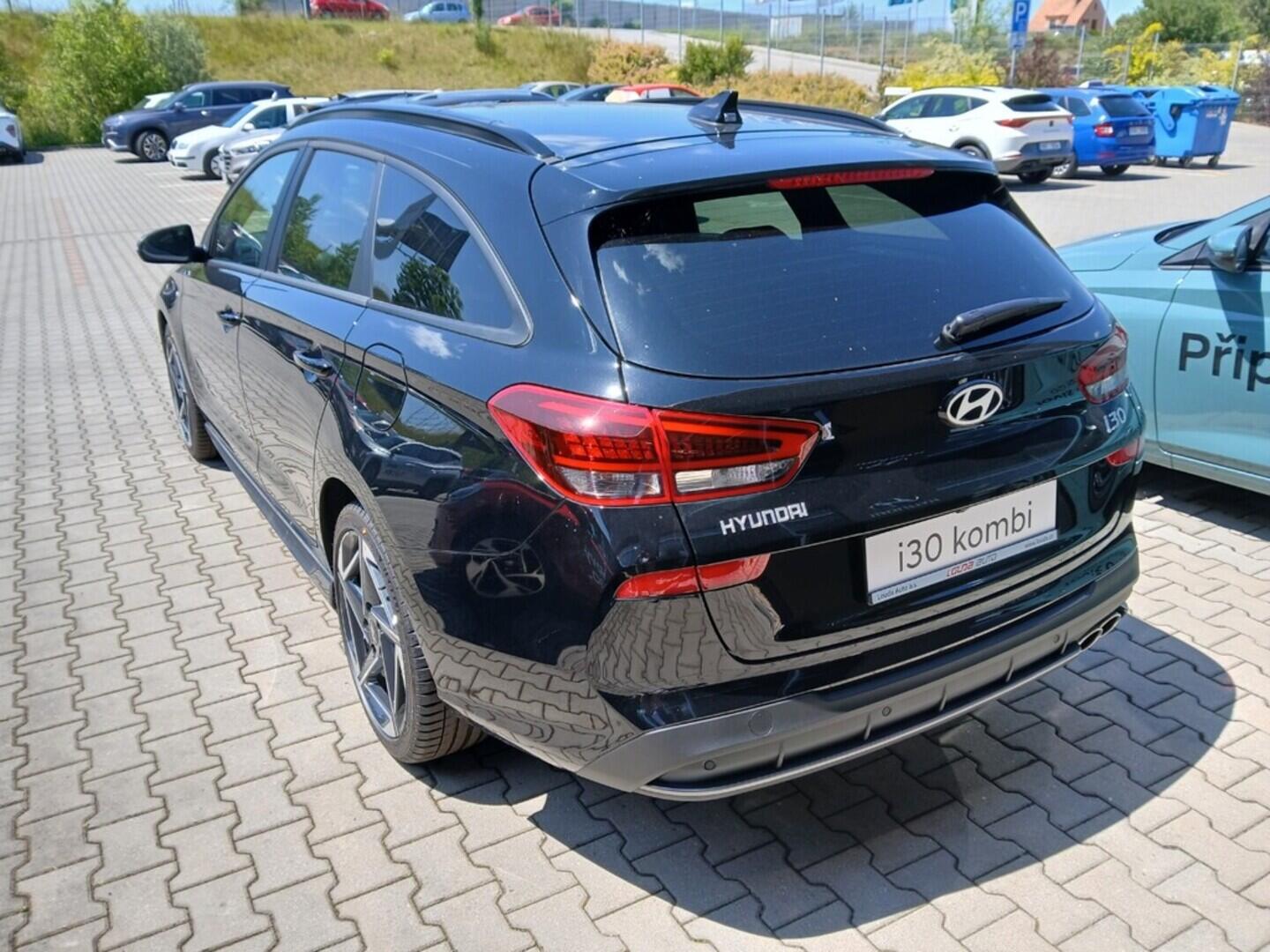 O241H03962_15.webp_i30 WG PD PE NLINE  1,5 T-GDI MHEV 103 kW  